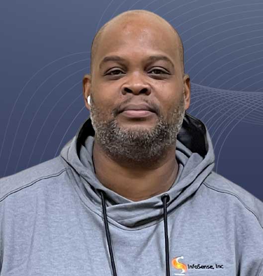 Headshot of Dennis Mutts